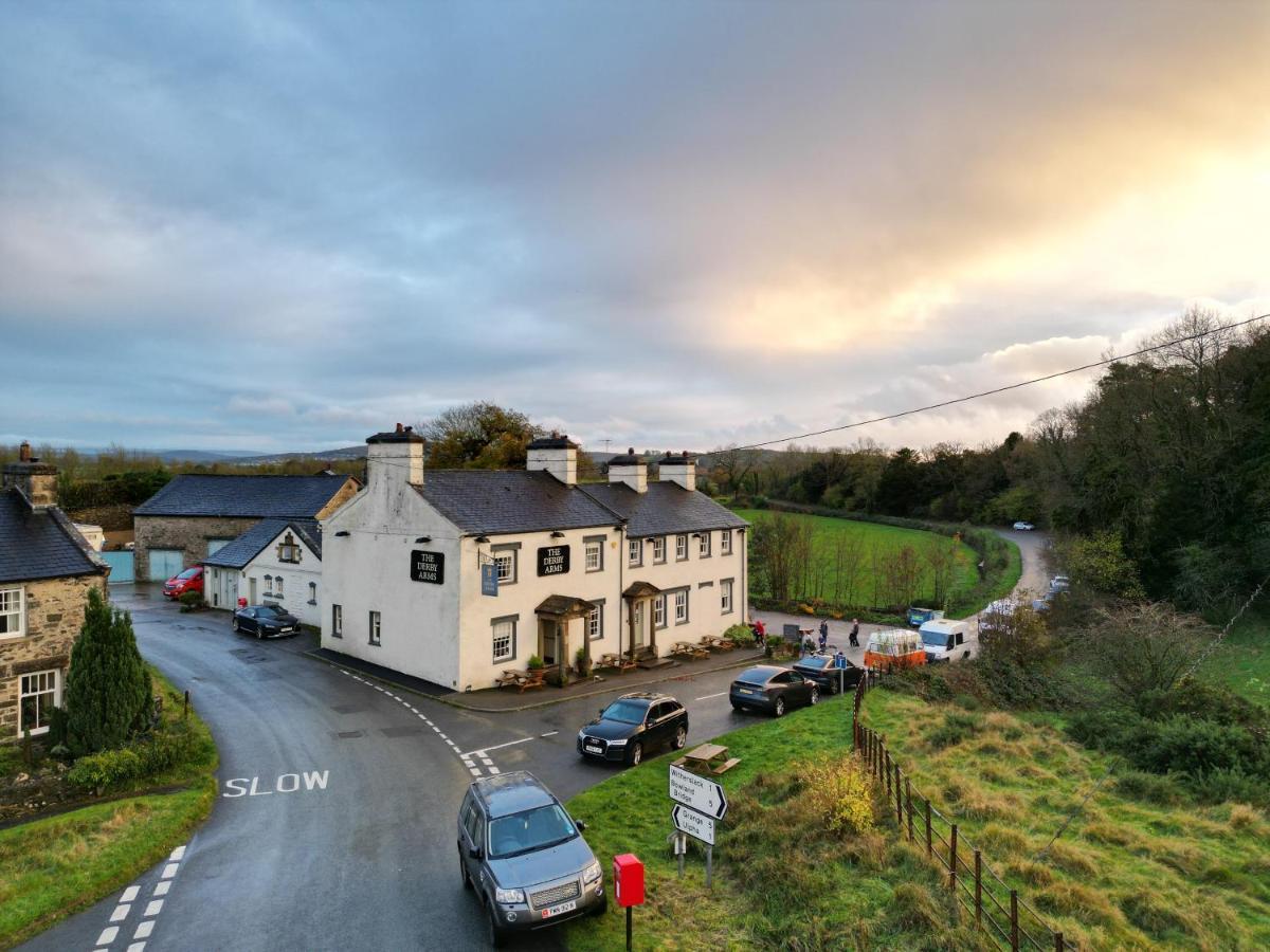Derby Arms Witherslack Грейндж-овер-Сандс Экстерьер фото