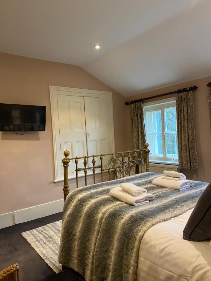 Derby Arms Witherslack Грейндж-овер-Сандс Экстерьер фото
