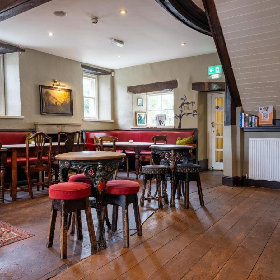Derby Arms Witherslack Грейндж-овер-Сандс Экстерьер фото